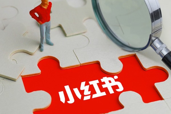 发朋友圈的位置怎么设定？